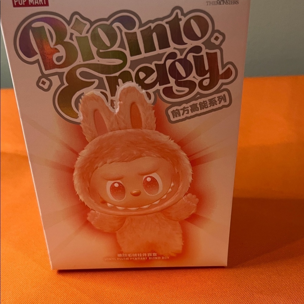 POPMART BIG INTO ENERGY LA BUBU SURPRISE BOX